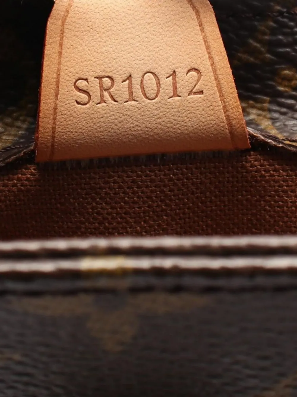 Pre-owned Louis Vuitton 2002 Vavin Pm Handbag In Brown