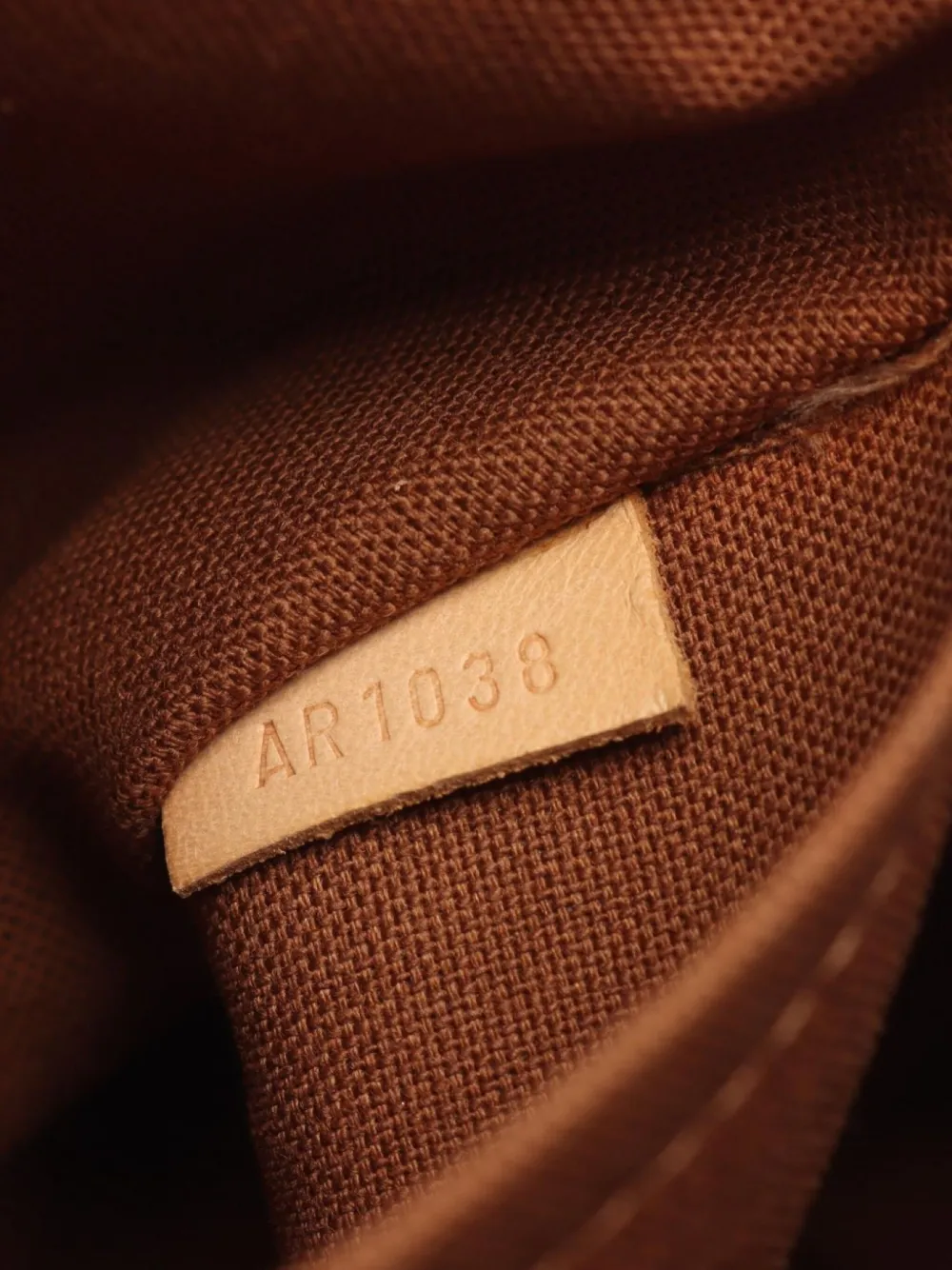 Pre-owned Louis Vuitton 2008 Tivoli Pm Handbag In Brown