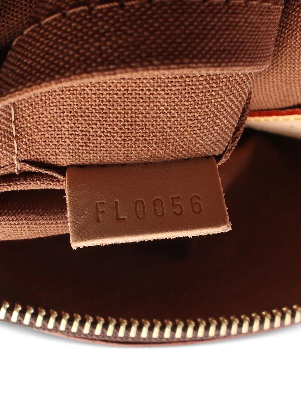 Pre-owned Louis Vuitton 2006 Lockit Handbag In Brown