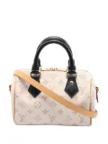 Louis Vuitton Pre-Owned 2021 Speedy Bandouliere 20 Monogram handbag - White