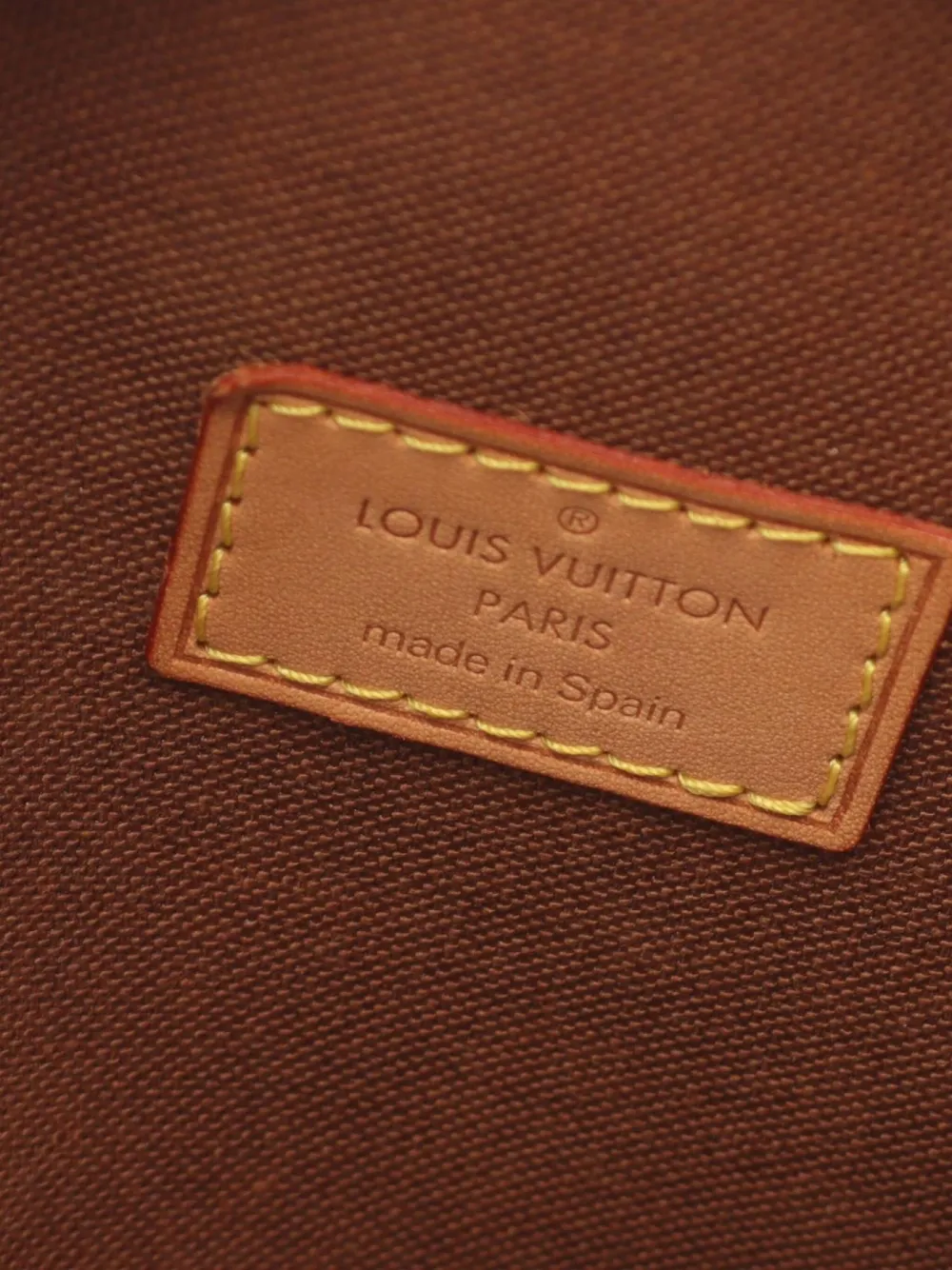 Pre-owned Louis Vuitton 2004 Pochette Ganju Shoulder Bag In Brown