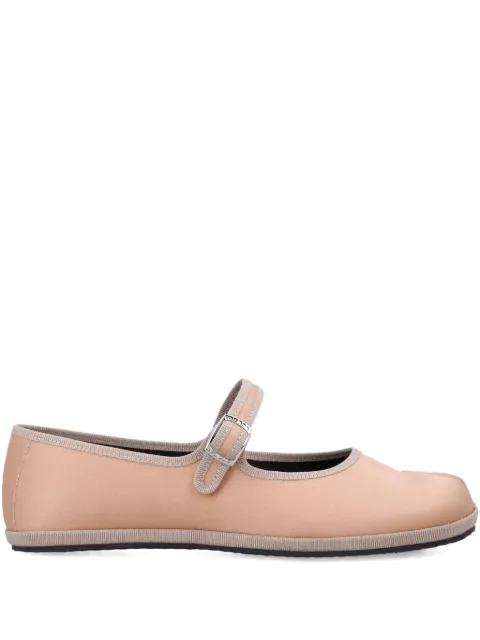 drogheria crivellini flats Fu-Tabi