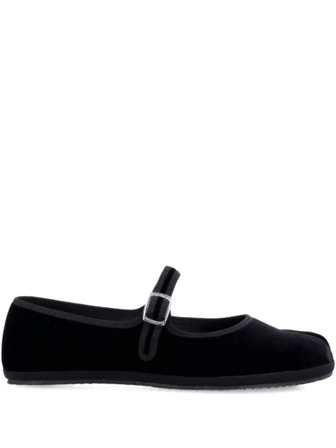 drogheria crivellini flats Fu-Tabi