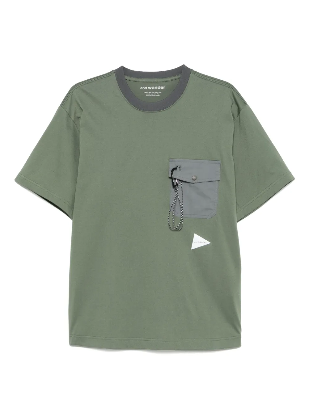 and Wander ロゴ Tシャツ - グリーン and Wander ロゴ Tシャツ - グリーン