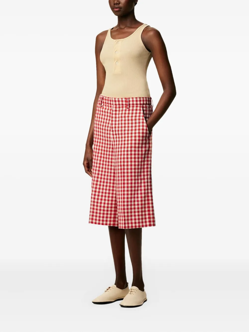 AMI Paris Bermuda shorts met gingham-ruit Rood