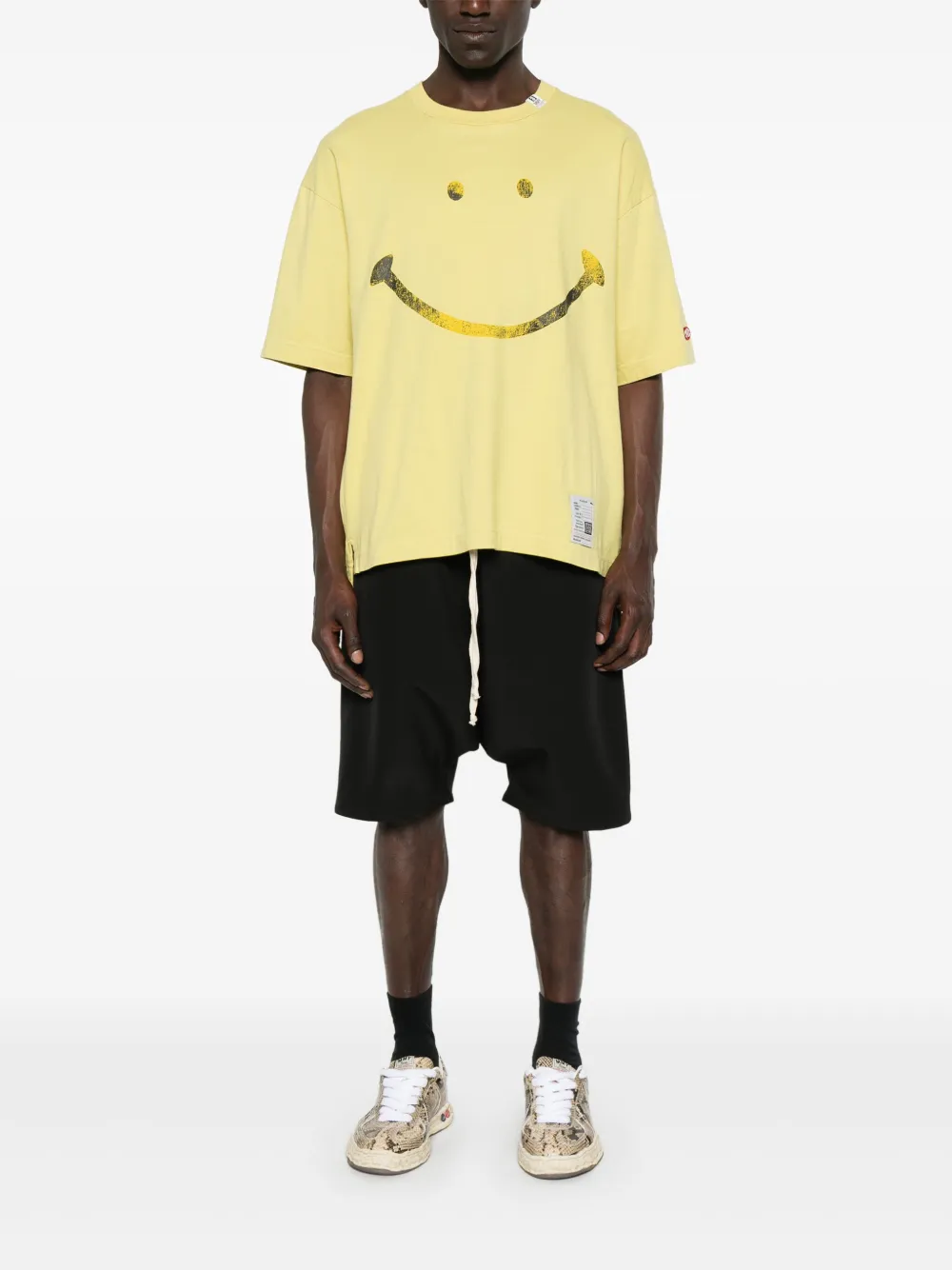 Maison MIHARA YASUHIRO T-shirt met Smily Face-print - Geel