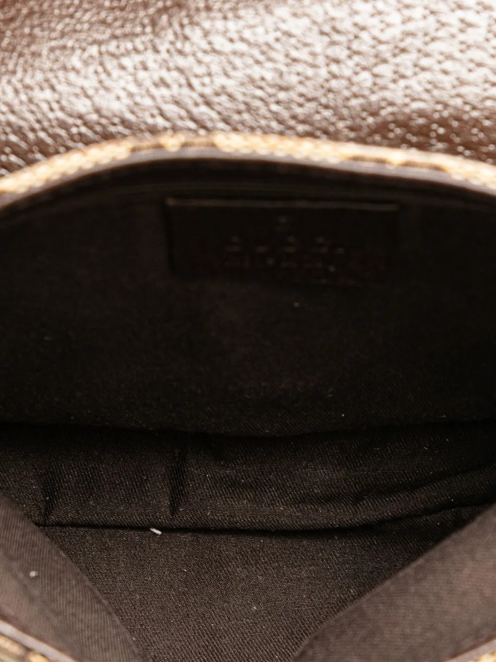 Pre-owned Gucci 2000-2015 Gg Canvas Belt Bag In Brown