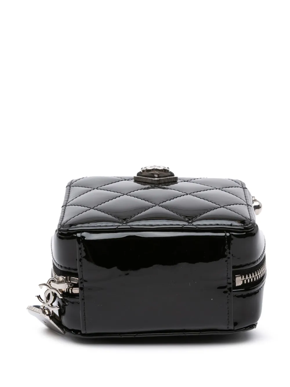 Pre-owned Chanel 2021-2024 Cc Quilted Patent Diamond Resin Clutch With Chain Crossbody Bag In Black