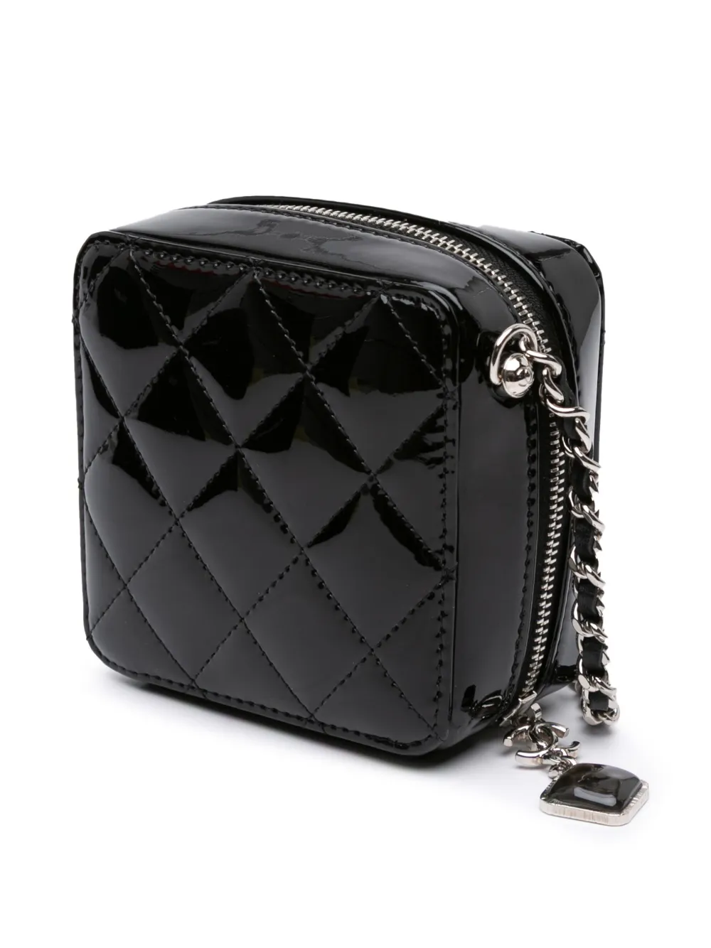 CHANEL Pre-Owned 2021-2024 CC Quilted Patent Diamond Resin Clutch With Chain crossbody bag | Pre-Owned | Image 2