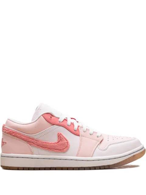 Jordan AirJordan 1 Low SE "Mighty Swooshers Pink"