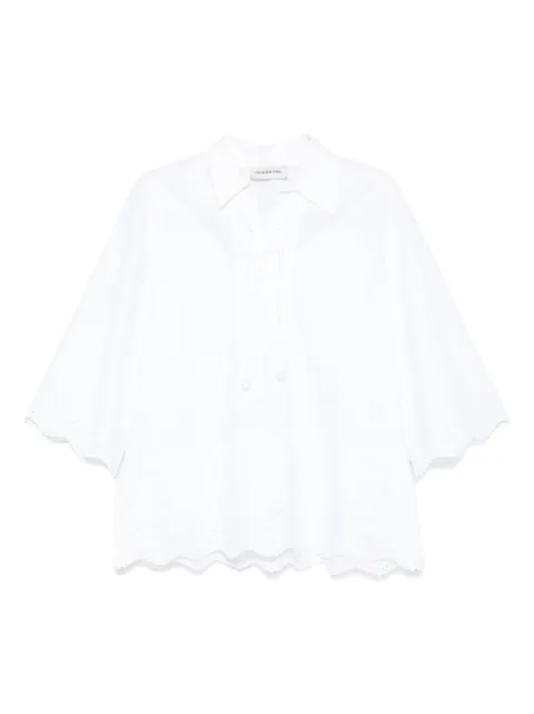 True Royal blusa con bordado inglés