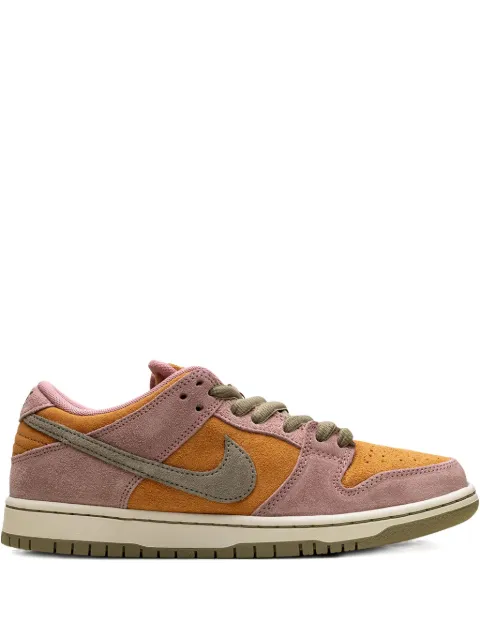 Nike Dunk Low SB "Red Stardust" sneakers