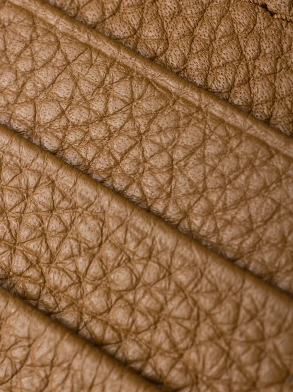 Prada Pasjeshouder met textuur Bruin