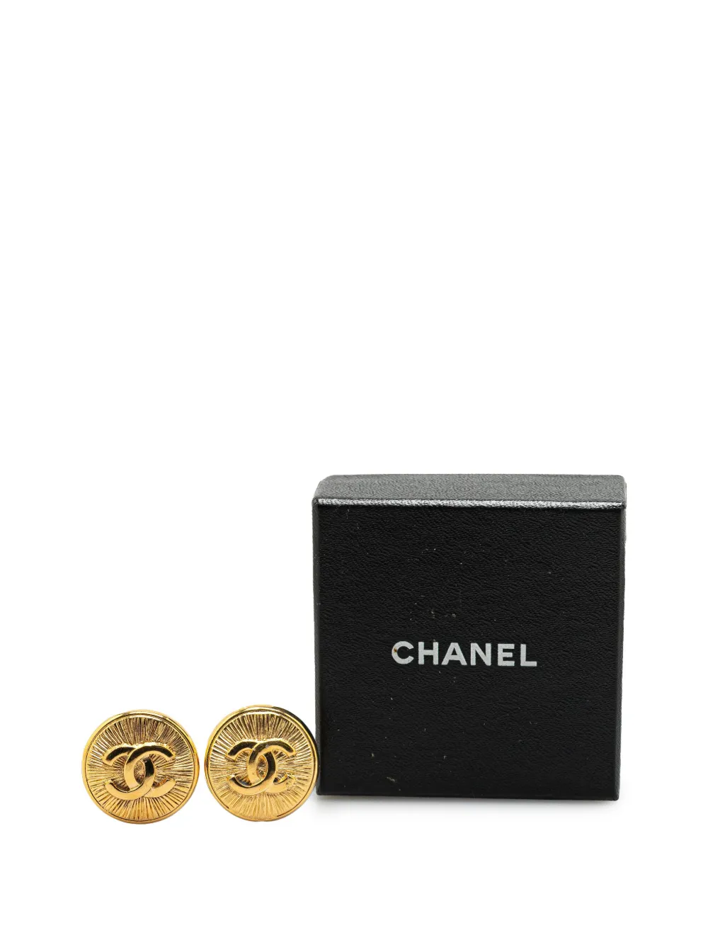 Pre-owned Chanel 1970-1980 Gold Plated Cc Round Clip On Earrings Costume Earrings