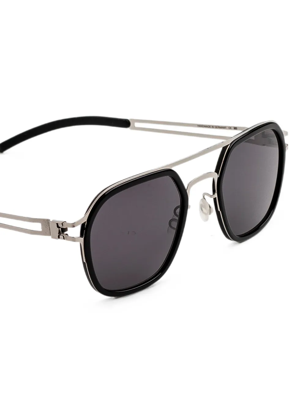 Mykita Zonnebril met vierkant montuur Zilver