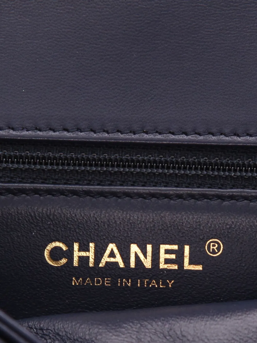 Pre-owned Chanel 2018 Trendy Cc Two-way Handbag In Blue