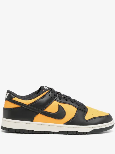 Nike Dunk Low sneakers