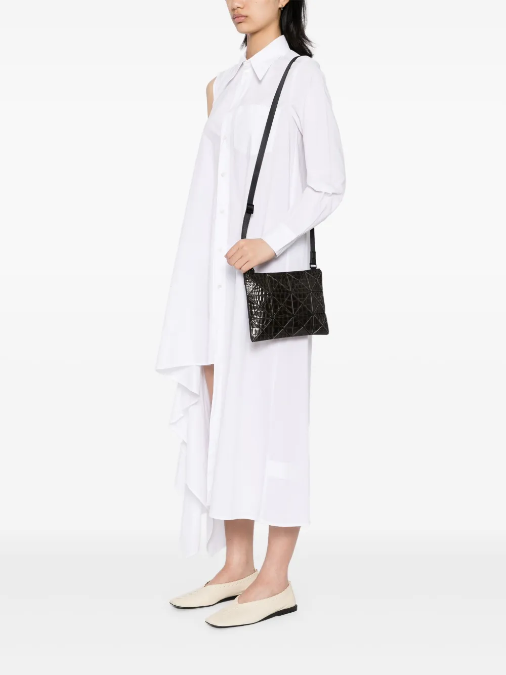 Bao Issey Miyake Lucent crossbodytas Zwart