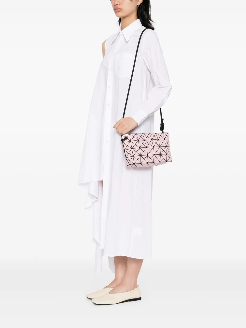 Bao Bao Issey Miyake Loop 金属感斜挎包 | Image 2
