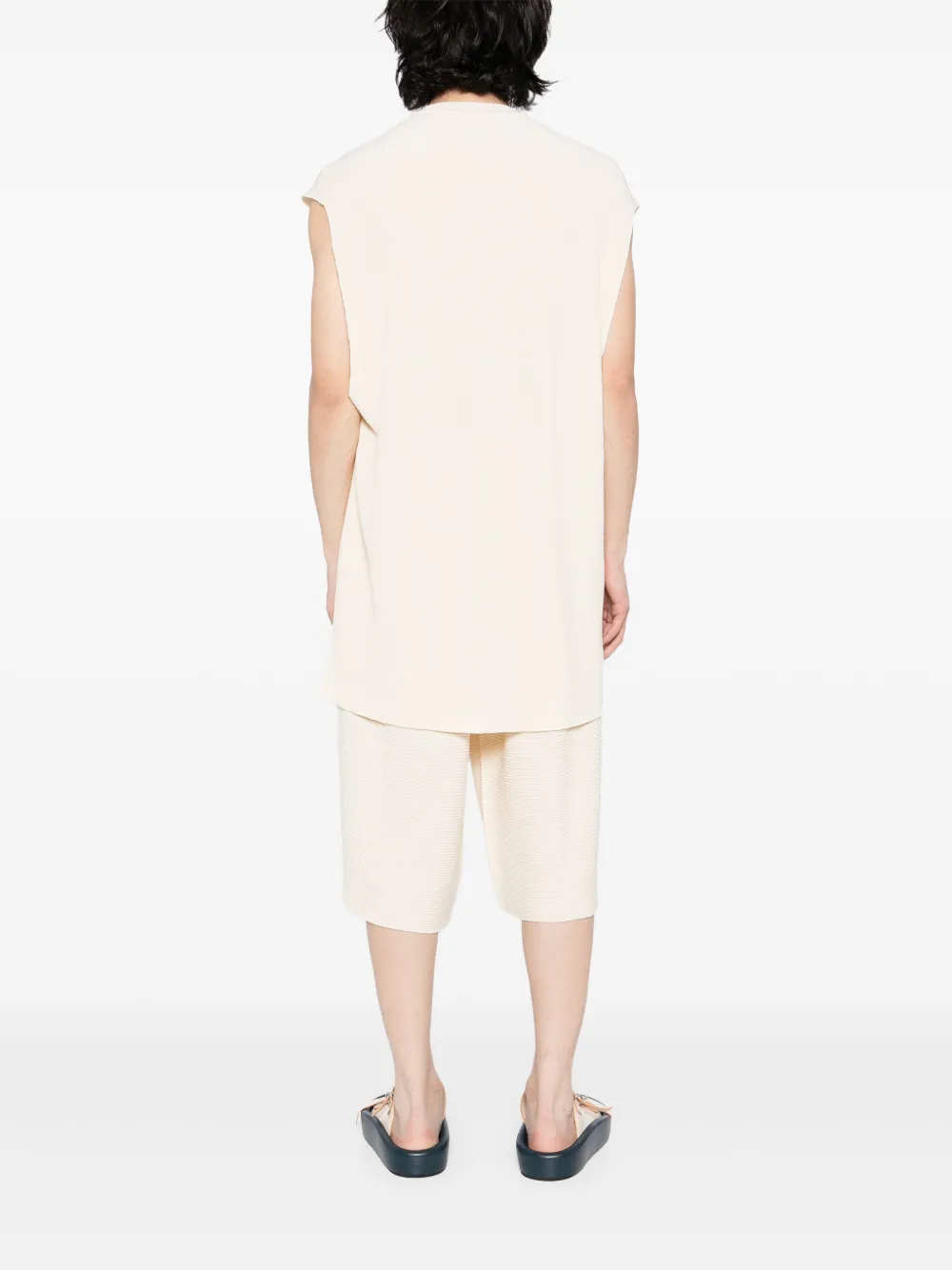 Homme Plissé Issey Miyake Straight gedraaid katoenen gilet Beige