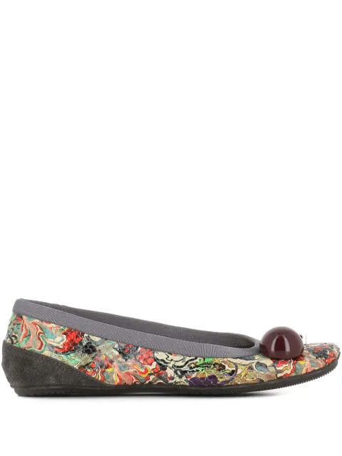 Dove Nuotano Gli Squali flats Becky