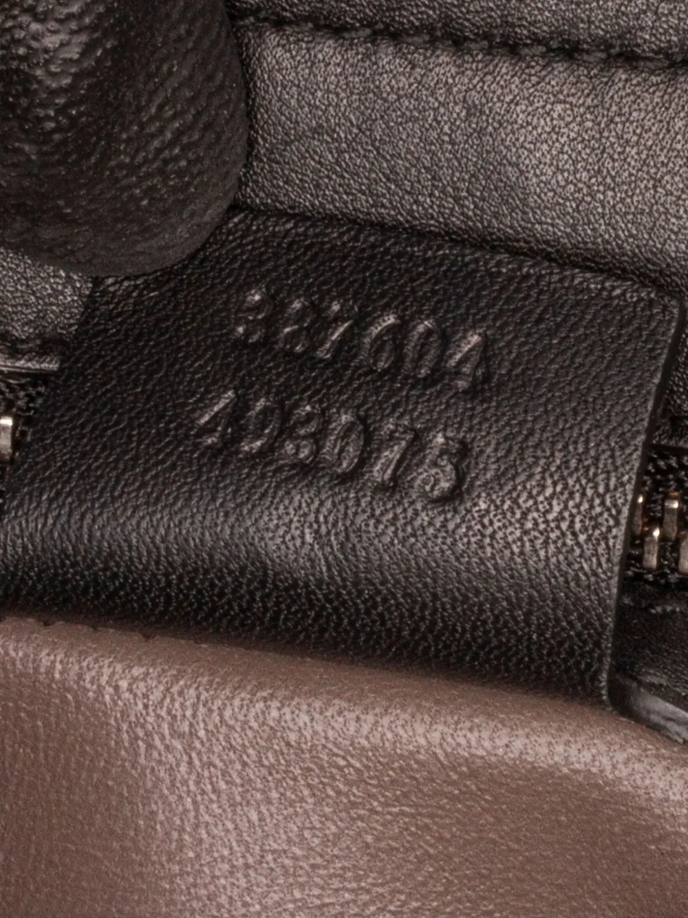 Pre-owned Gucci 2000-2015 Medium Leather Dollar Interlocking G Crossbody Bag In Black