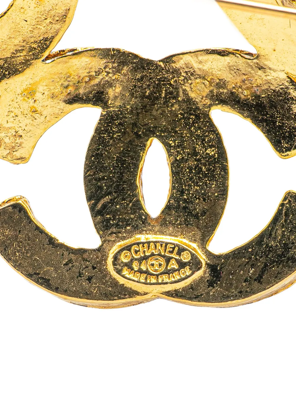 Pre-owned Chanel 1994 Gold Plated Triple Cc Brooch Costume Brooch