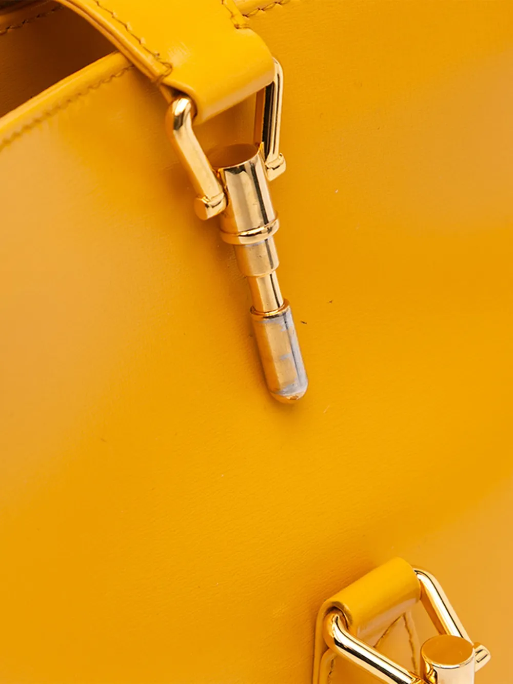 Pre-owned Gucci 2016-present Small Calfskin Jackie 1961 Crossbody Bag In Yellow