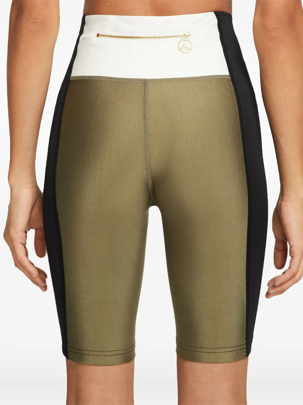 Jordan x Aleali May bikershorts met vlakken Groen