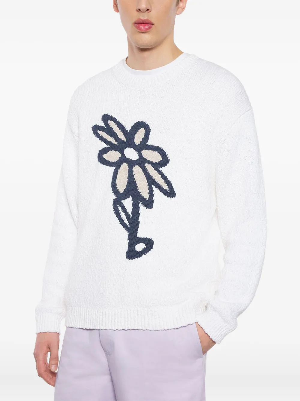 Maison Kitsuné suéter con margaritas en intarsia | blanco | Image 1