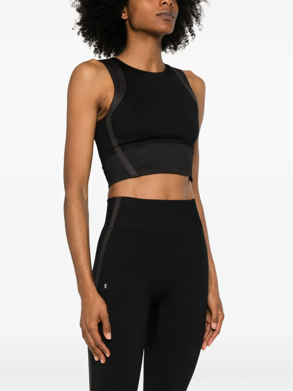 On Running Studio performance top Zwart