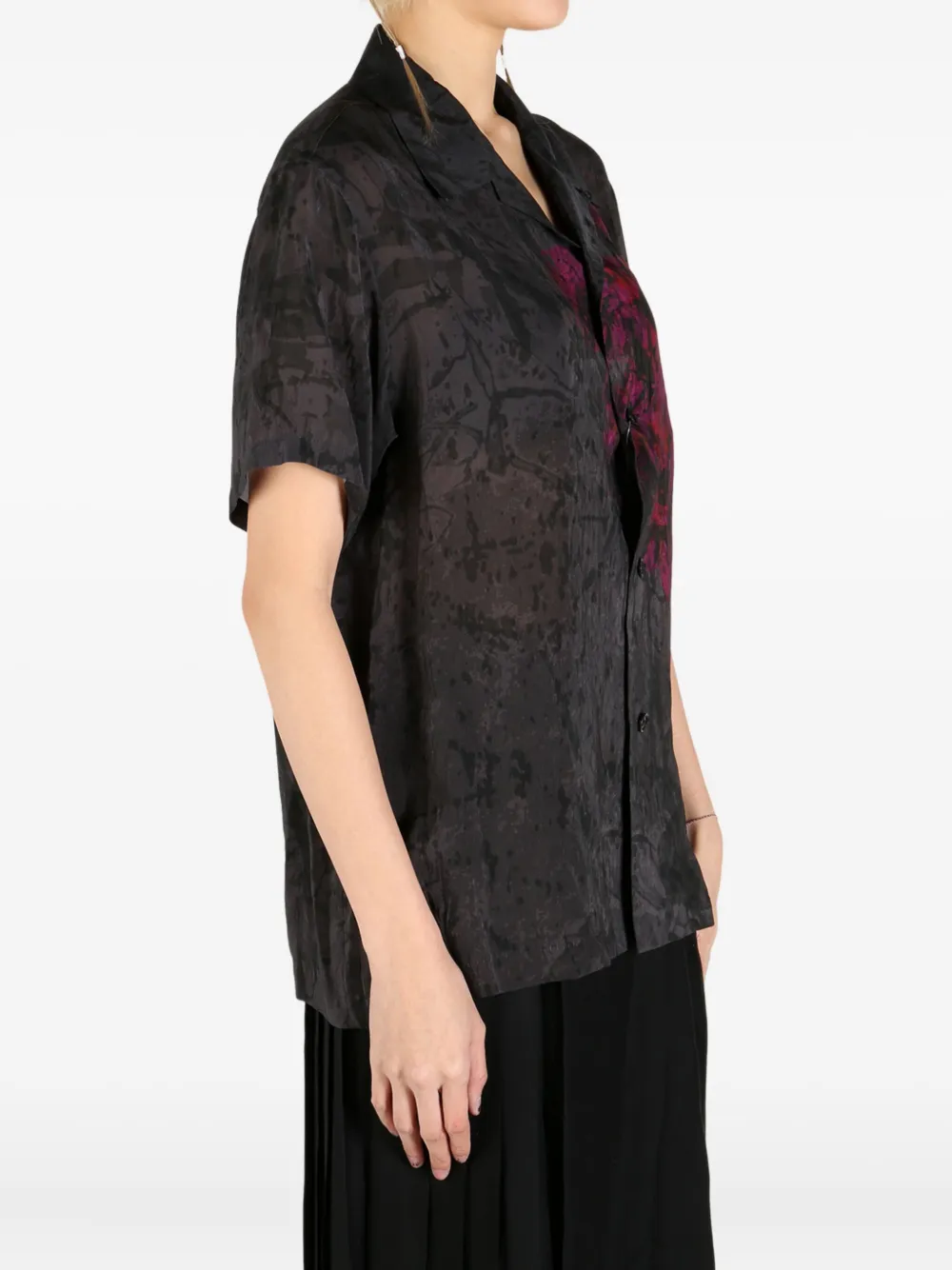 Y's abstract-print shirt Grijs