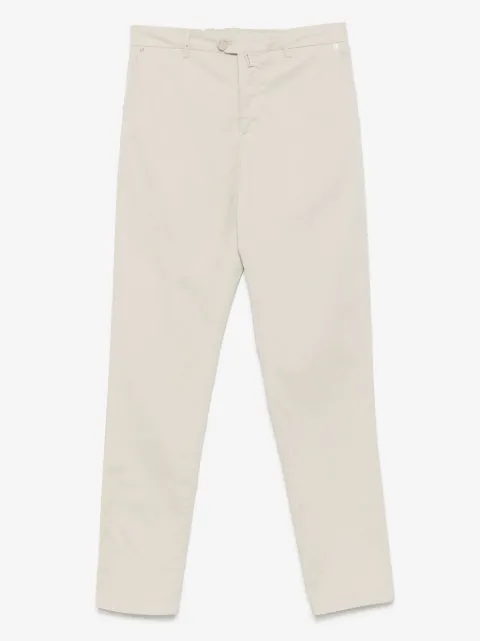 Kiton logo-patch chinos