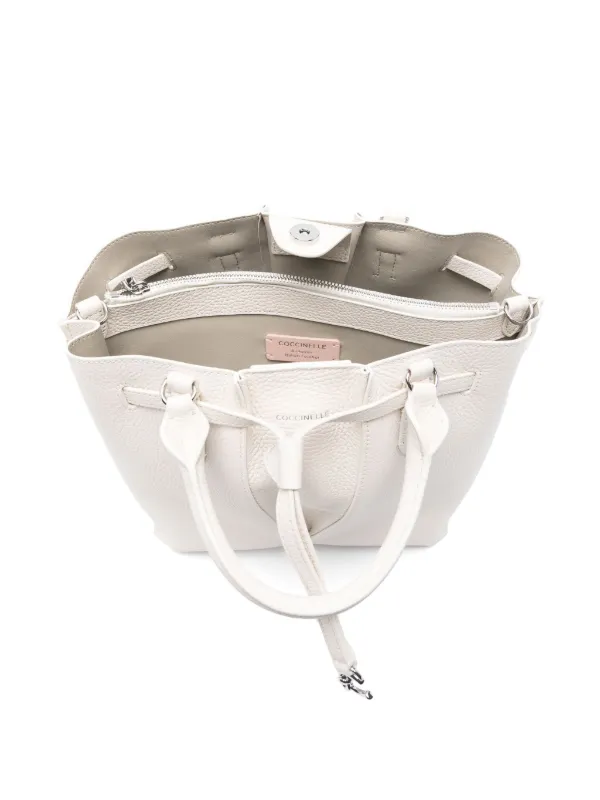ハンドバッグ Coccinelle COCCINELLE FLORES HANDBAG Coccinelle Flores Tote Bag | White | FARFETCH