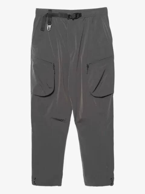 Maharishi pantalones cargo utility