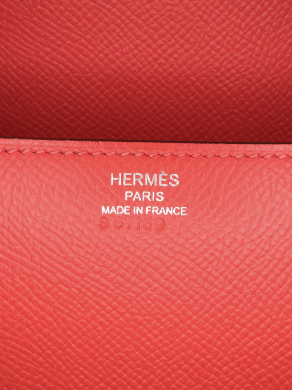 Pre-owned Hermes 2016 Epsom Cherche Midi 22 Clutch Bag In Red