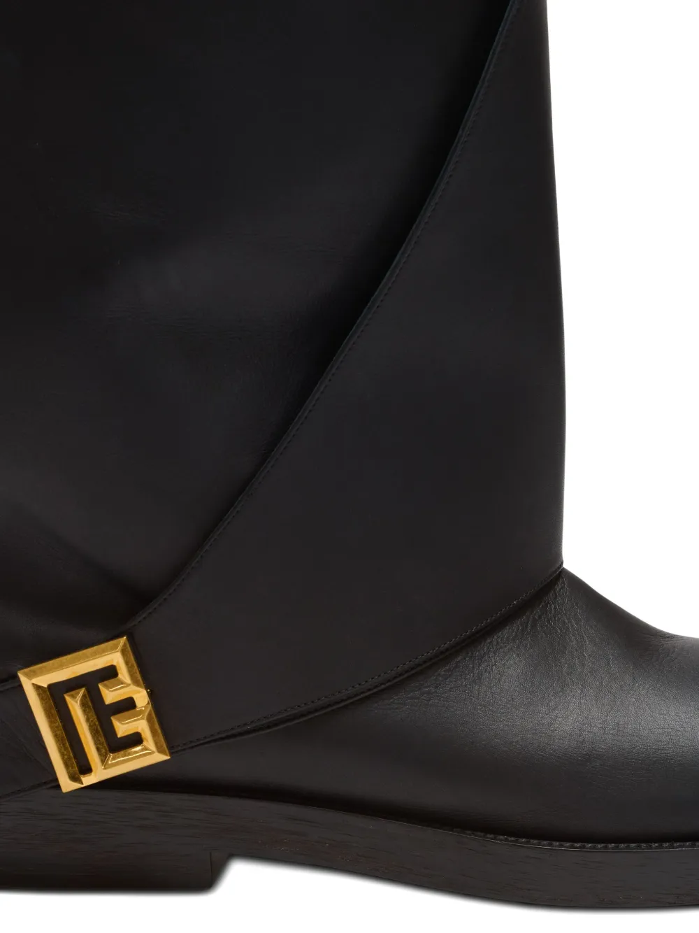 Balmain Twist flat leather boots Black