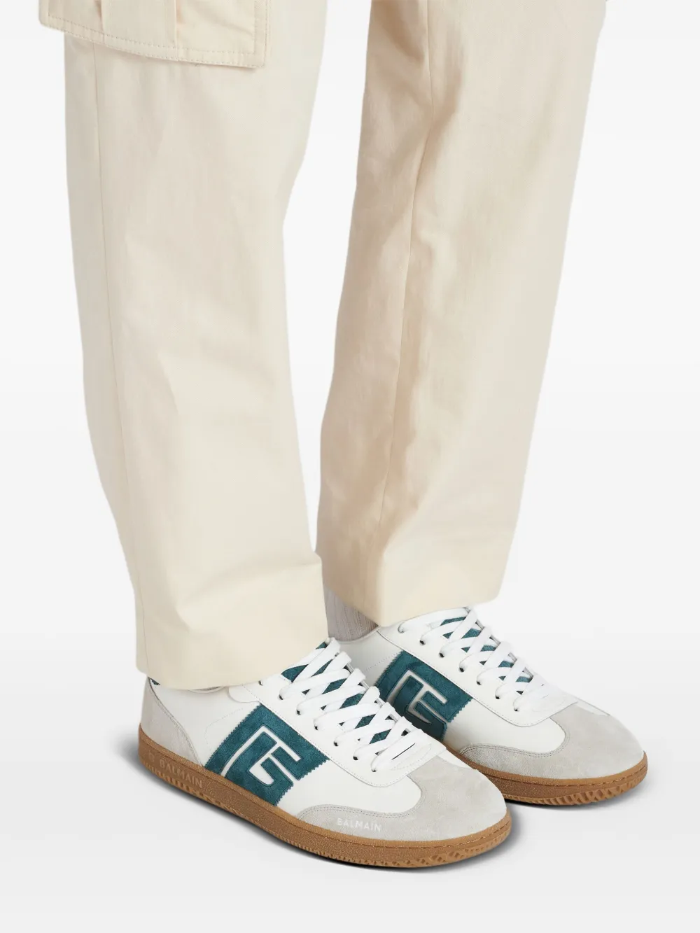 Balmain Swan ローカット スニーカー | ホワイト | FARFETCH JP