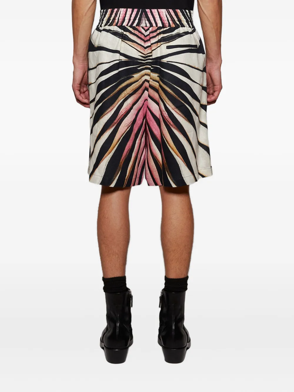 Roberto Cavalli Shorts met print Roze