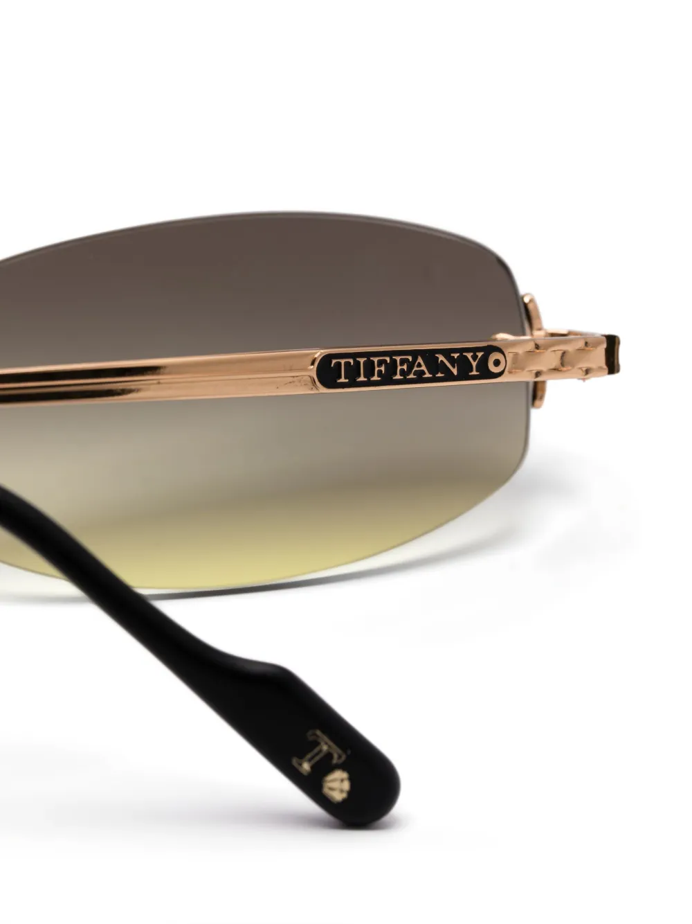 Tiffany & Co. オーバーサイズサングラス 24849471_56283195_1000.jpg