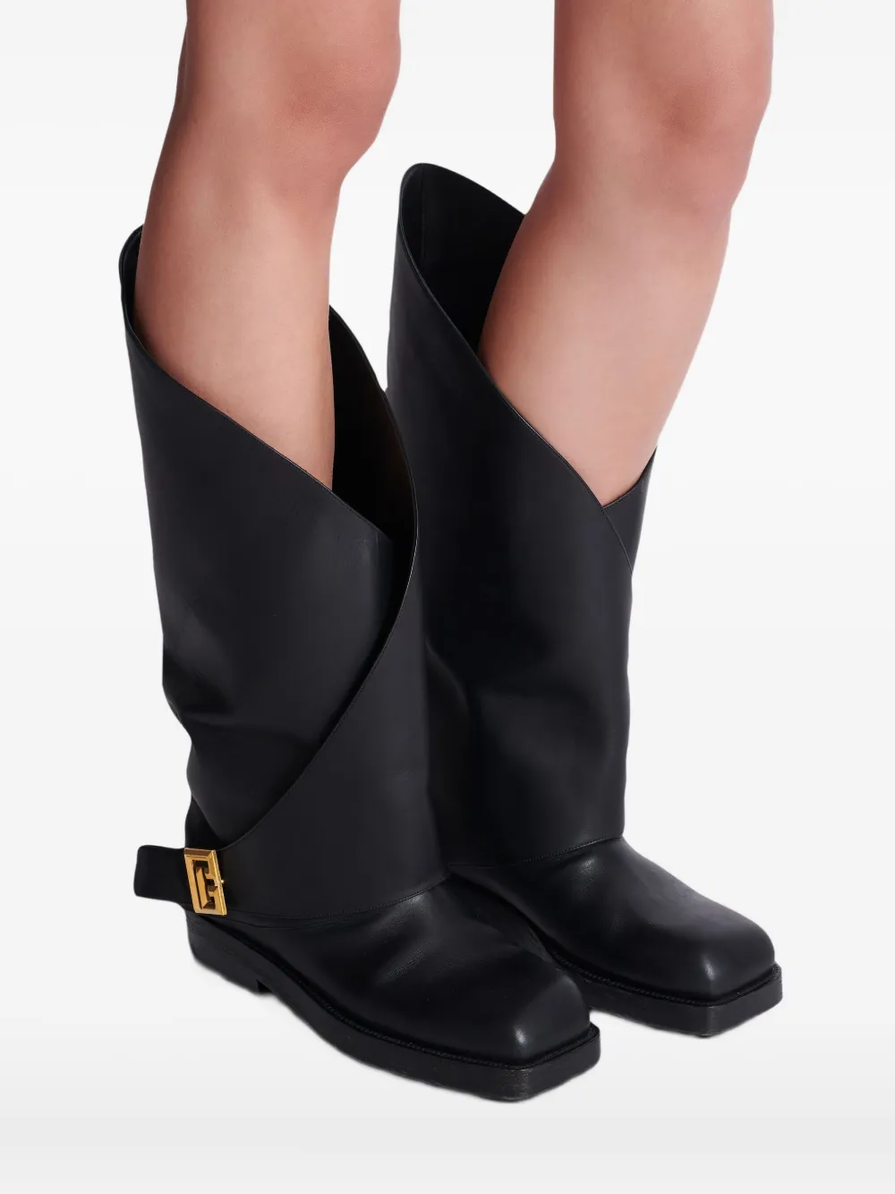 Twist Boots