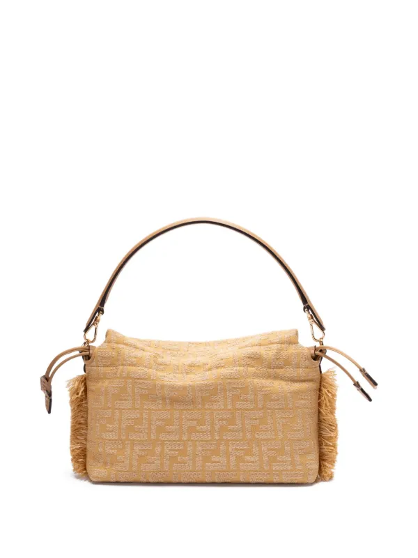 FENDI マンマバゲット フリンジ ショルダーバッグ M | ニュートラル