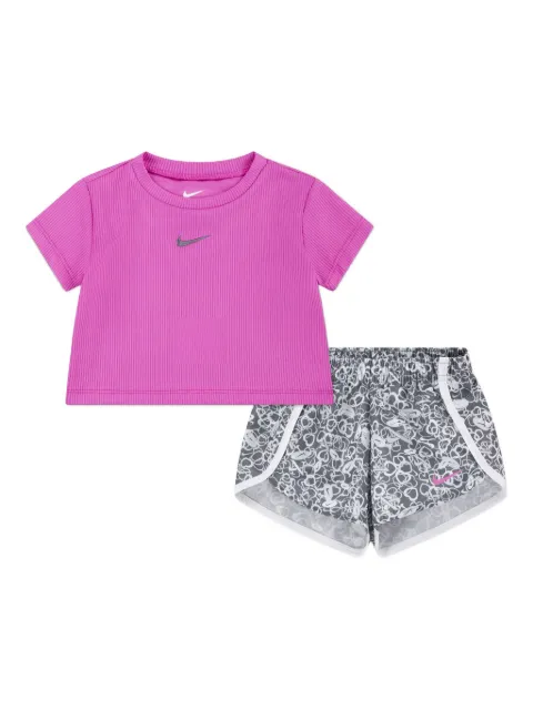 Nike Kids printed T-shirt and shorts