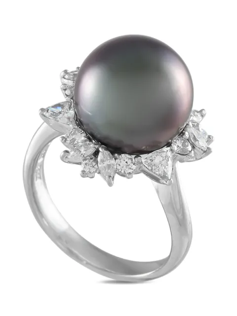 LB Exclusive platinum pearl and diamond ring