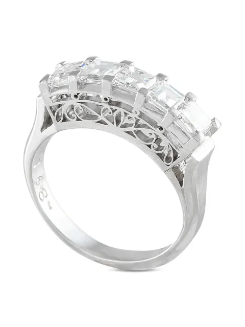 LB Exclusive platinum diamond ring