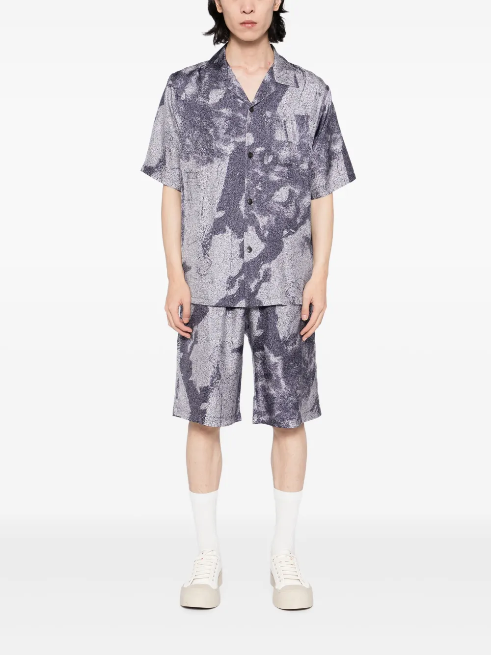 Qasimi dust-print resort shirt | Image 2