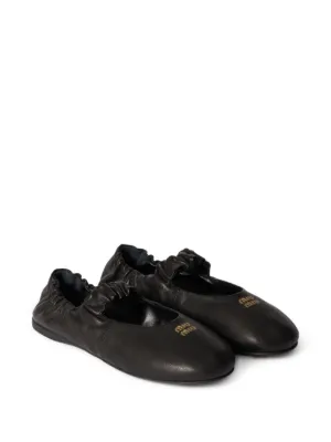 miumiu靴 Miu Miu Tyre スニーカー | ニュートラル | FARFETCH JP