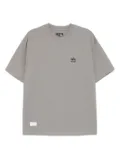 izzue logo-embroidered T-shirt - Grey