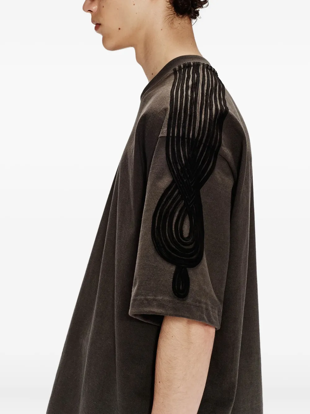 SONG FOR THE MUTE EMBROIDERED SHOULDER-DETAIL T-SHIRT 