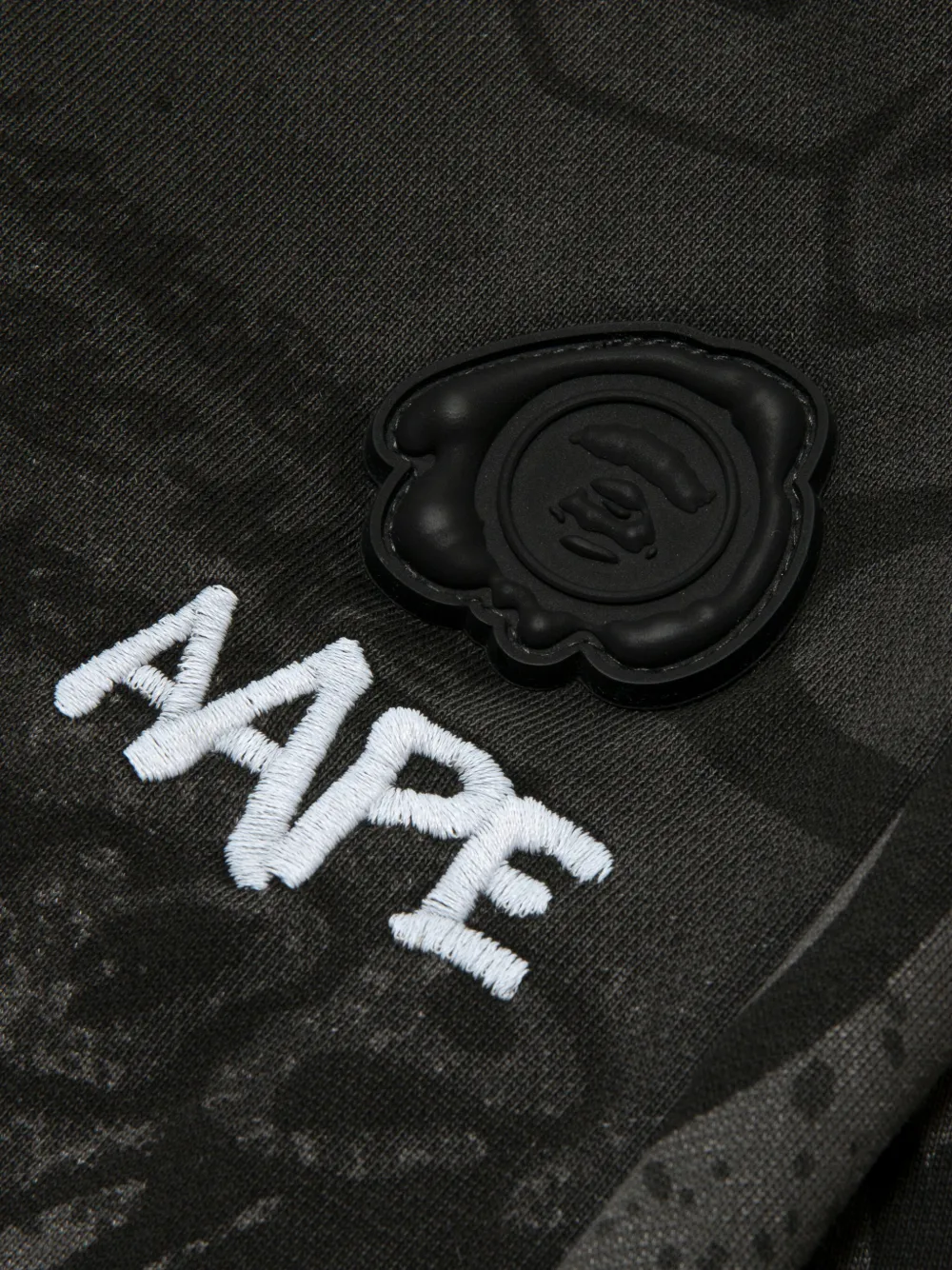 AAPE BY *A BATHING APE Shorts met print Zwart